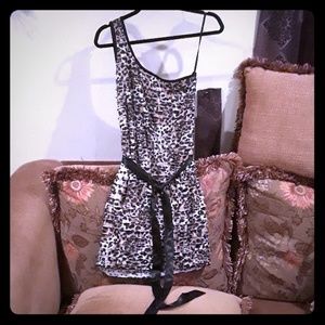 Off the shoulder ruffle leopard dress